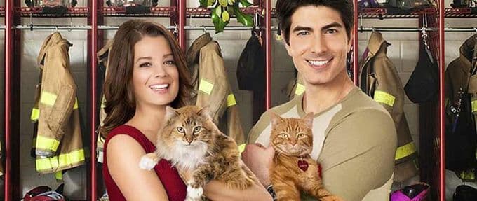 22 of the Best Hallmark Christmas Movies to Binge This Holiday Season
